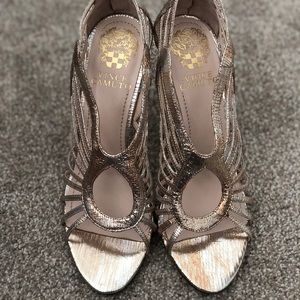 Vince Camuto Solana Show heels